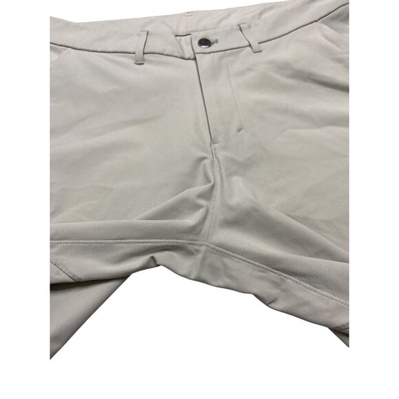 Lululemon Commission Cargo Ivory 10" Inseam Short-sz 33 - Picture 9 of 9